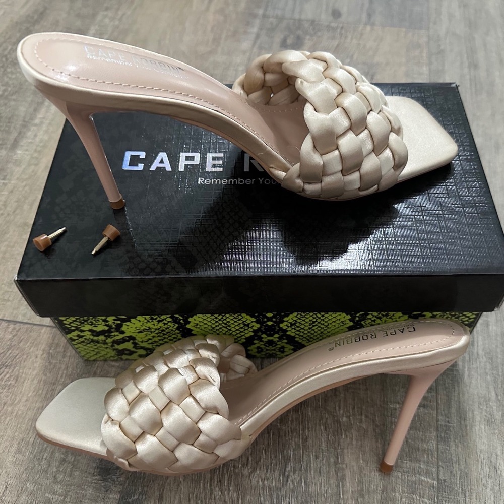 Miella Braided Stiletto Mules Nude Square Toe Heels Size 7